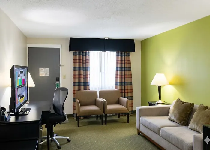 Quality & Airport Hotel Moline